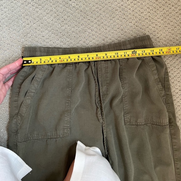 Thread and Supply Olive green joggers small - Picture 5 of 11